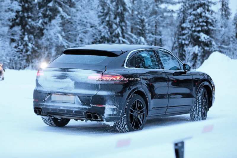 Photo of Porsche Cayenne Coupe