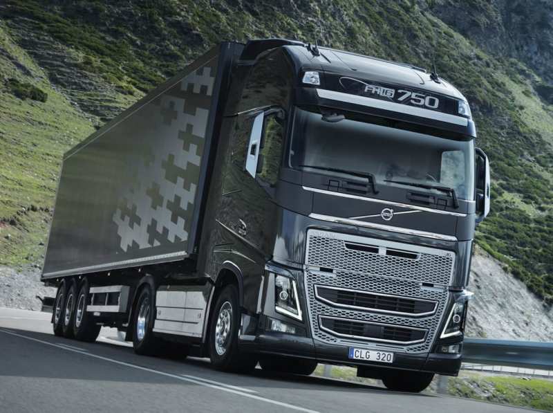 Volvo FH16 750 4×2 tractor Globetrotter XL