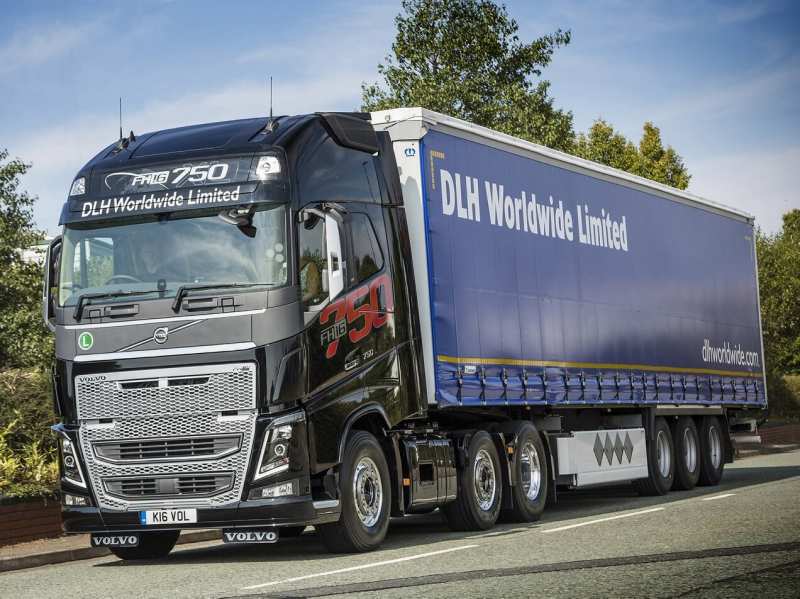 Volvo FH16 750 6×2 tractor Globetrotter XL