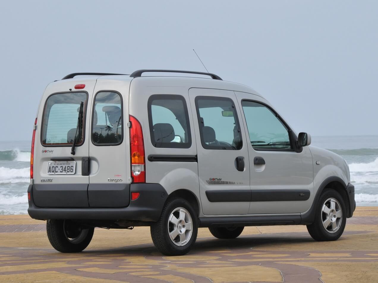 Renault Kangoo photo 1