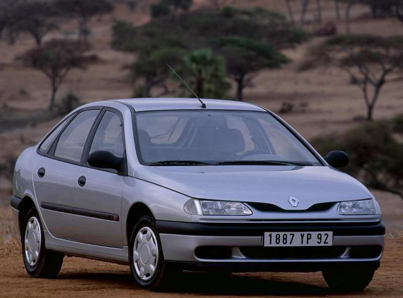 Renault Laguna is the first generation