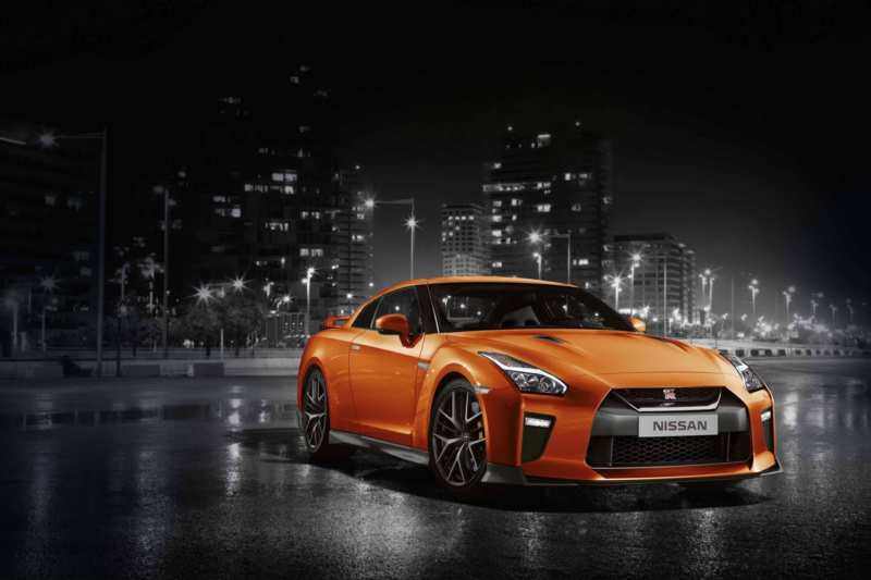 Japanese chic on the example of Nissan GT-R