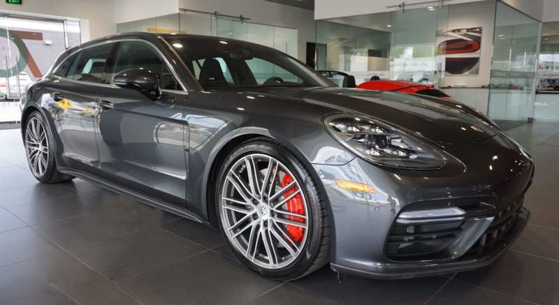 Porsche Panamera is caught red-handed