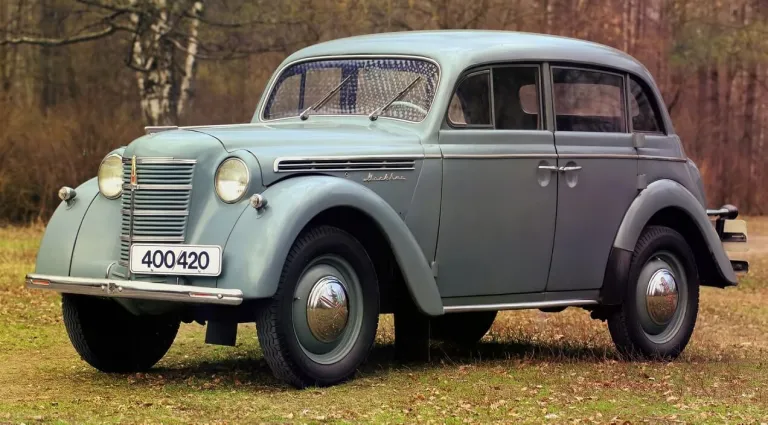 Moskvich-400