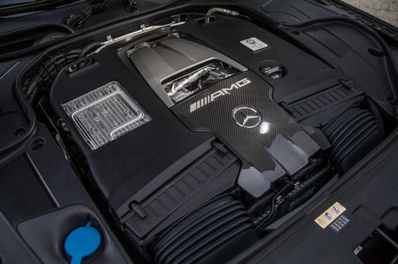 Mercedes-Benz S-Class engine