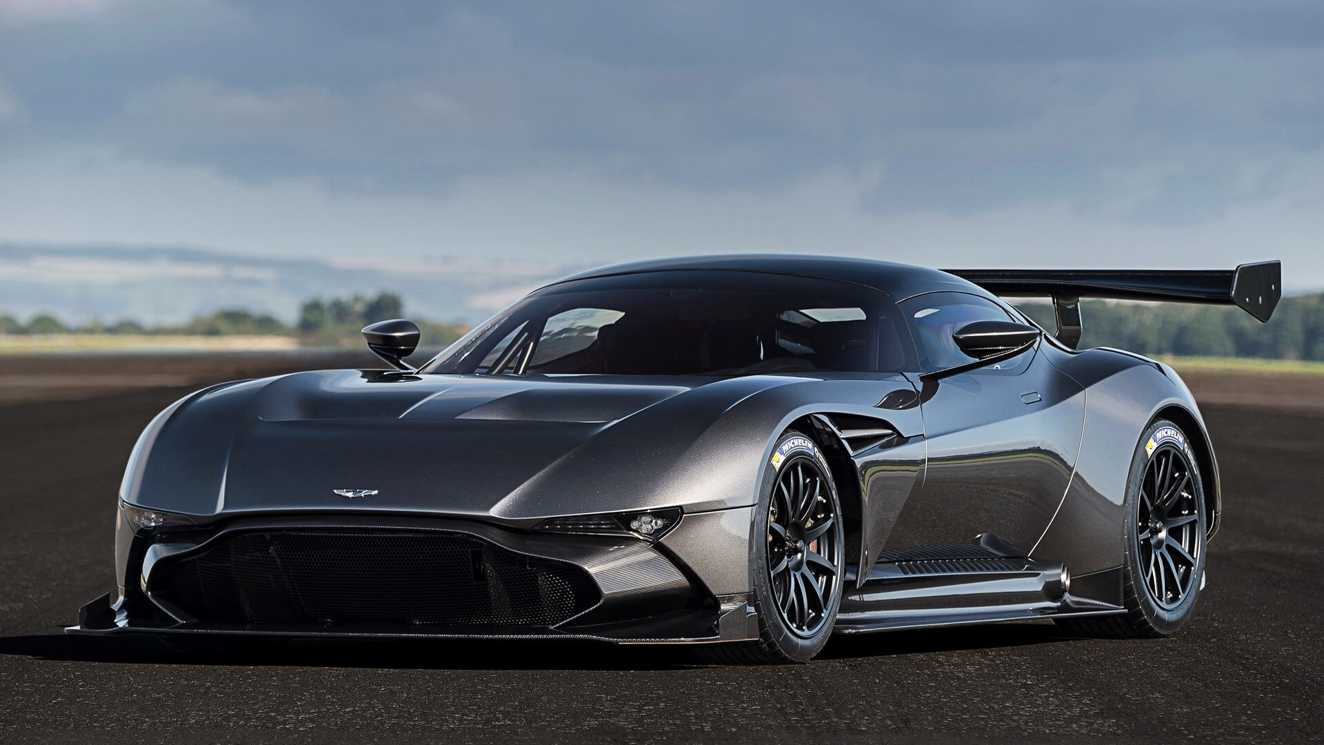 Aston Martin Vulcan: the 24-Car V12 Track Hypercar