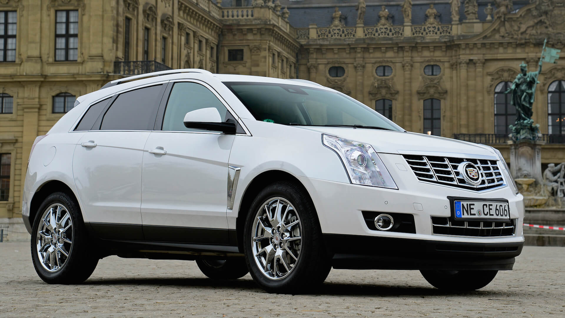 Cadillac SRX — Generations, Specs and History