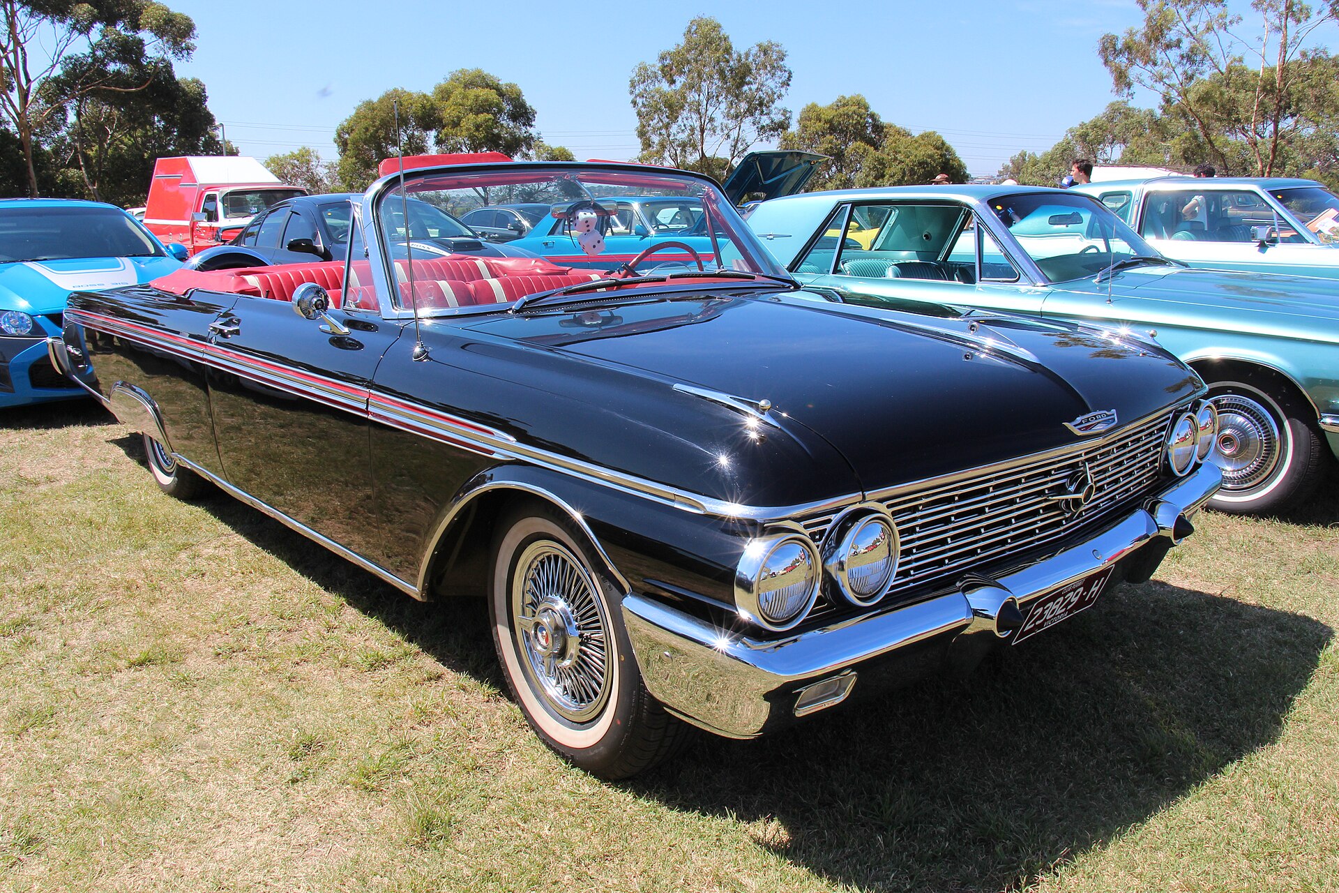 Ford Galaxie II