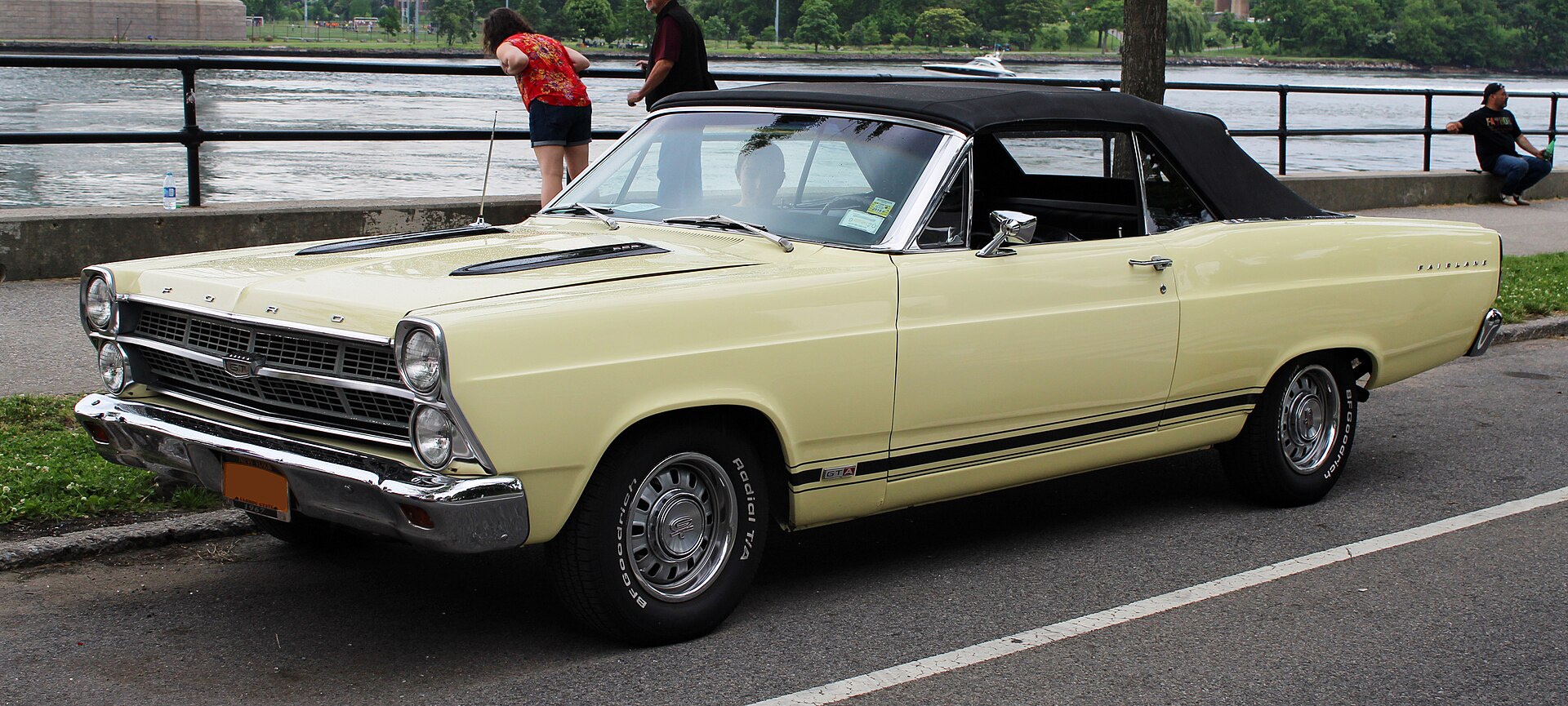 Ford Fairlane 66 GT/A GMP