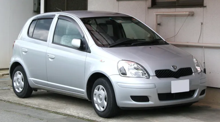 Vitz XP10