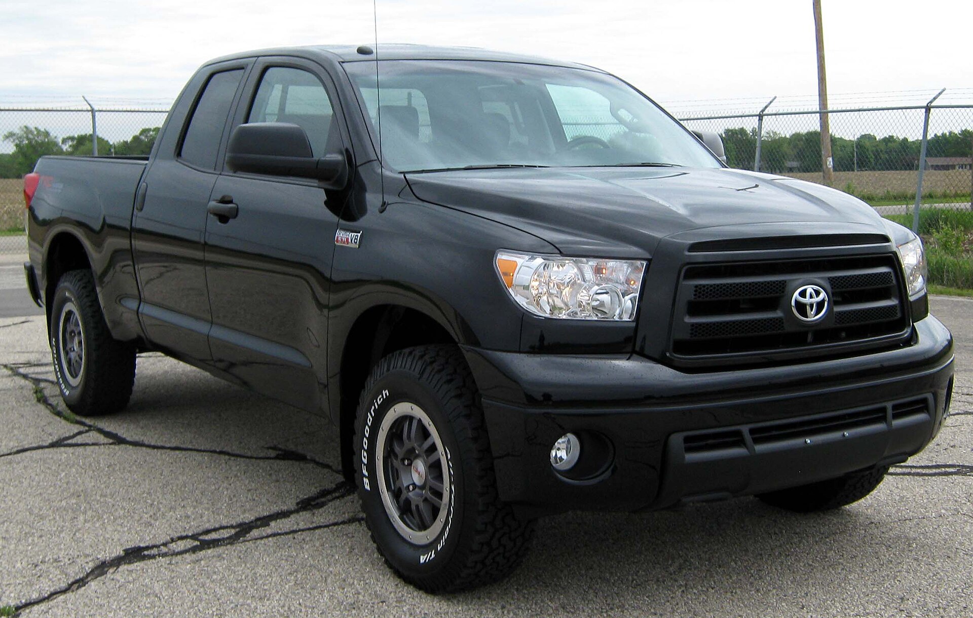 Toyota Tundra II