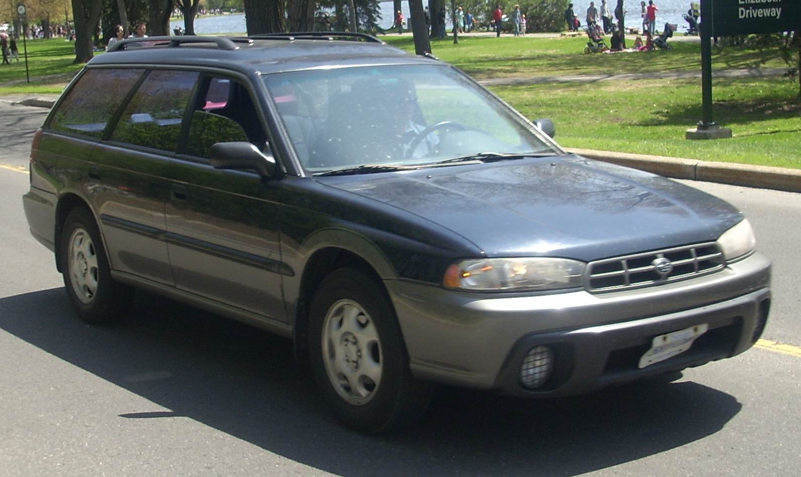 Subaru Outback I