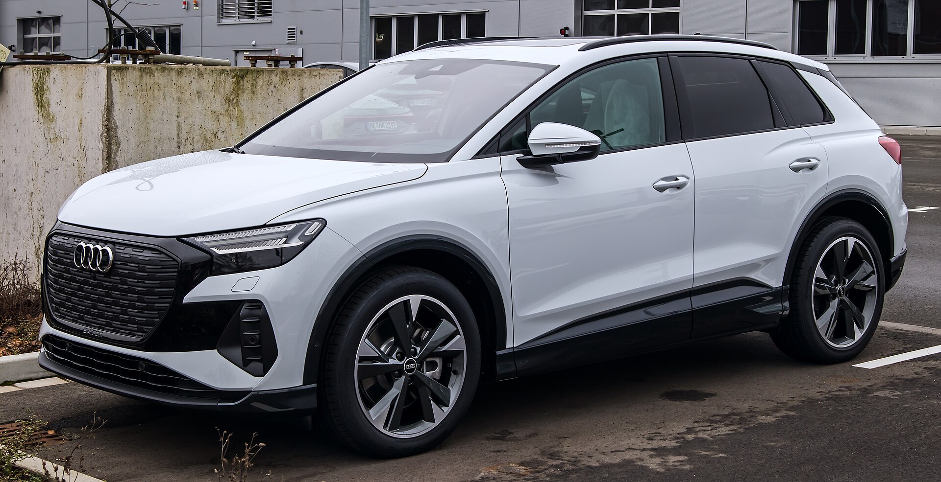 Audi Q4 e-tron I
