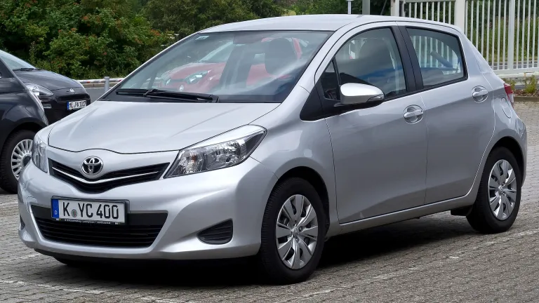 Vitz XP130
