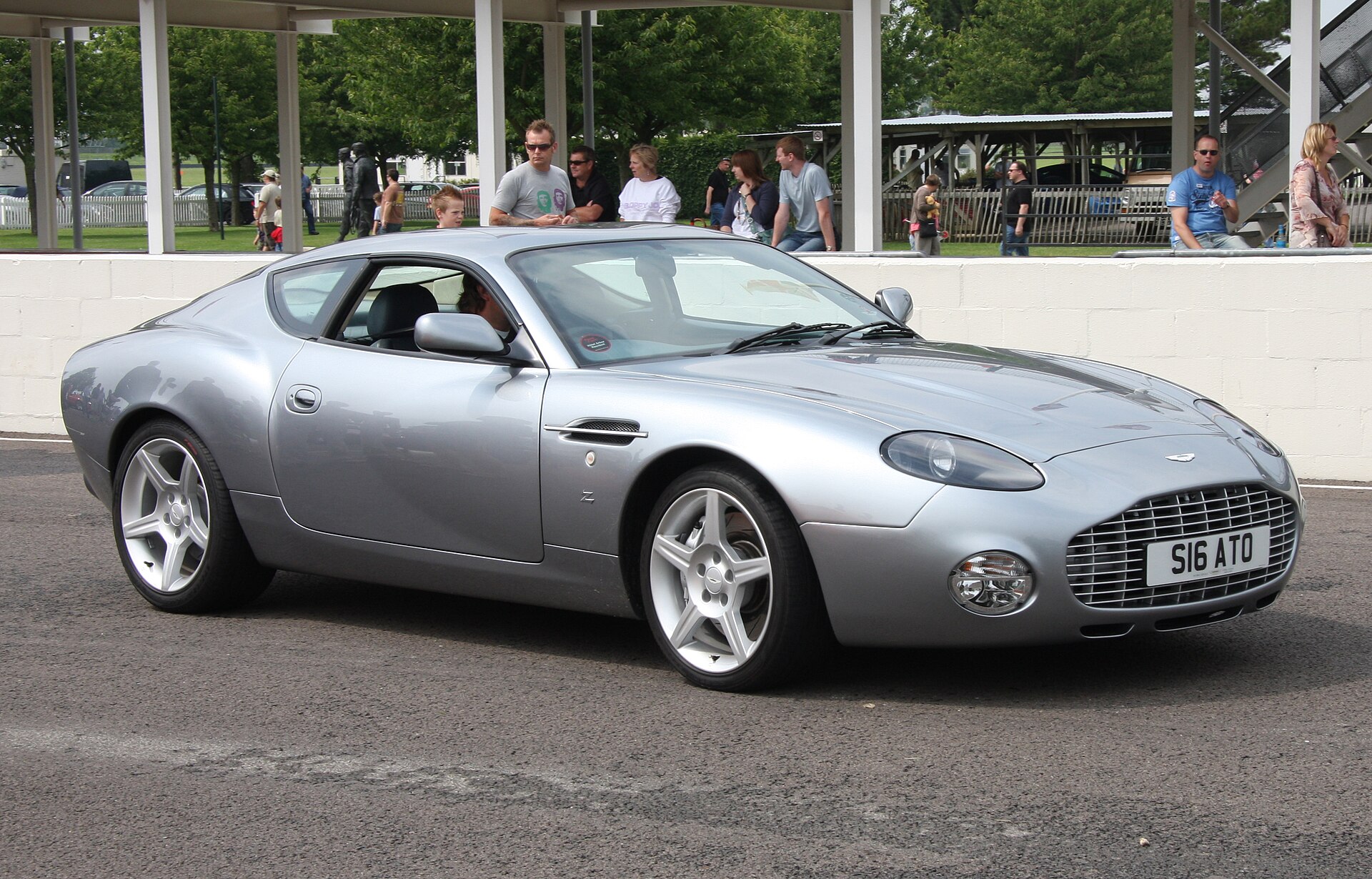 Aston Martin DB7 Zagato coupé