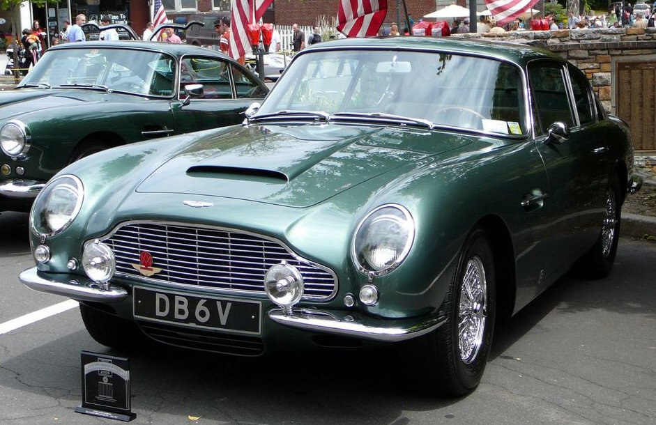 Aston Martin DB6 Vantage of 1967