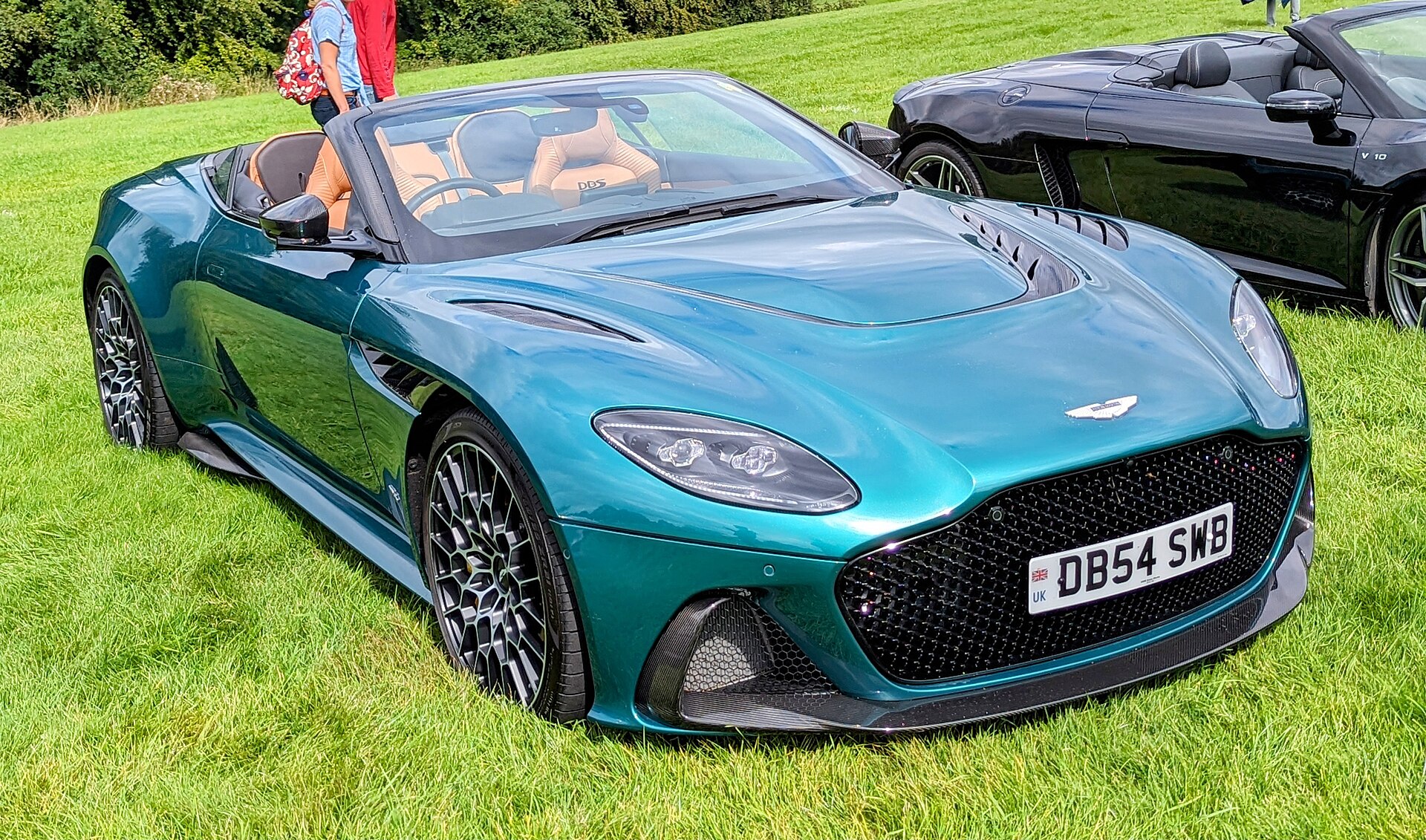 Aston Martin DBS 770 Ultimate Volante, side view
