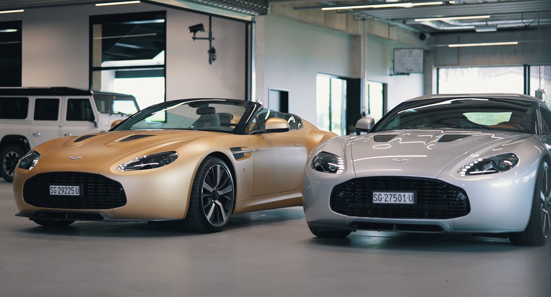 Aston Martin V12 Zagato Heritage Twins coupé and roadster