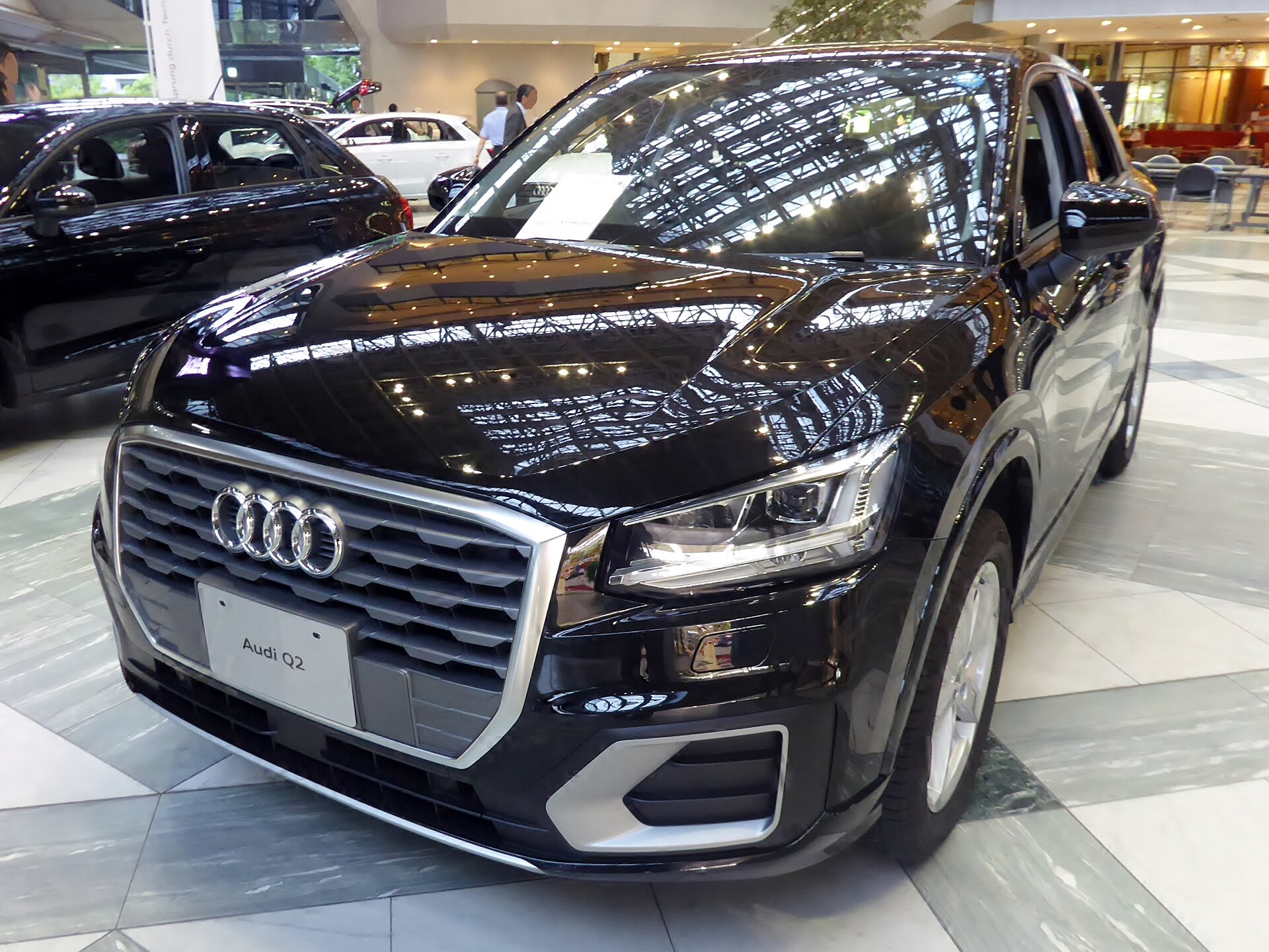 Audi Q2 1.0 TFSI, front view