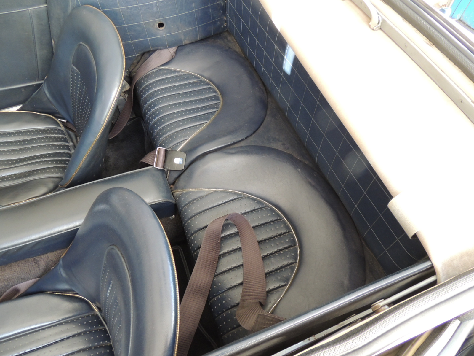 Rear of an Austin-Healey 3000 Mk III
