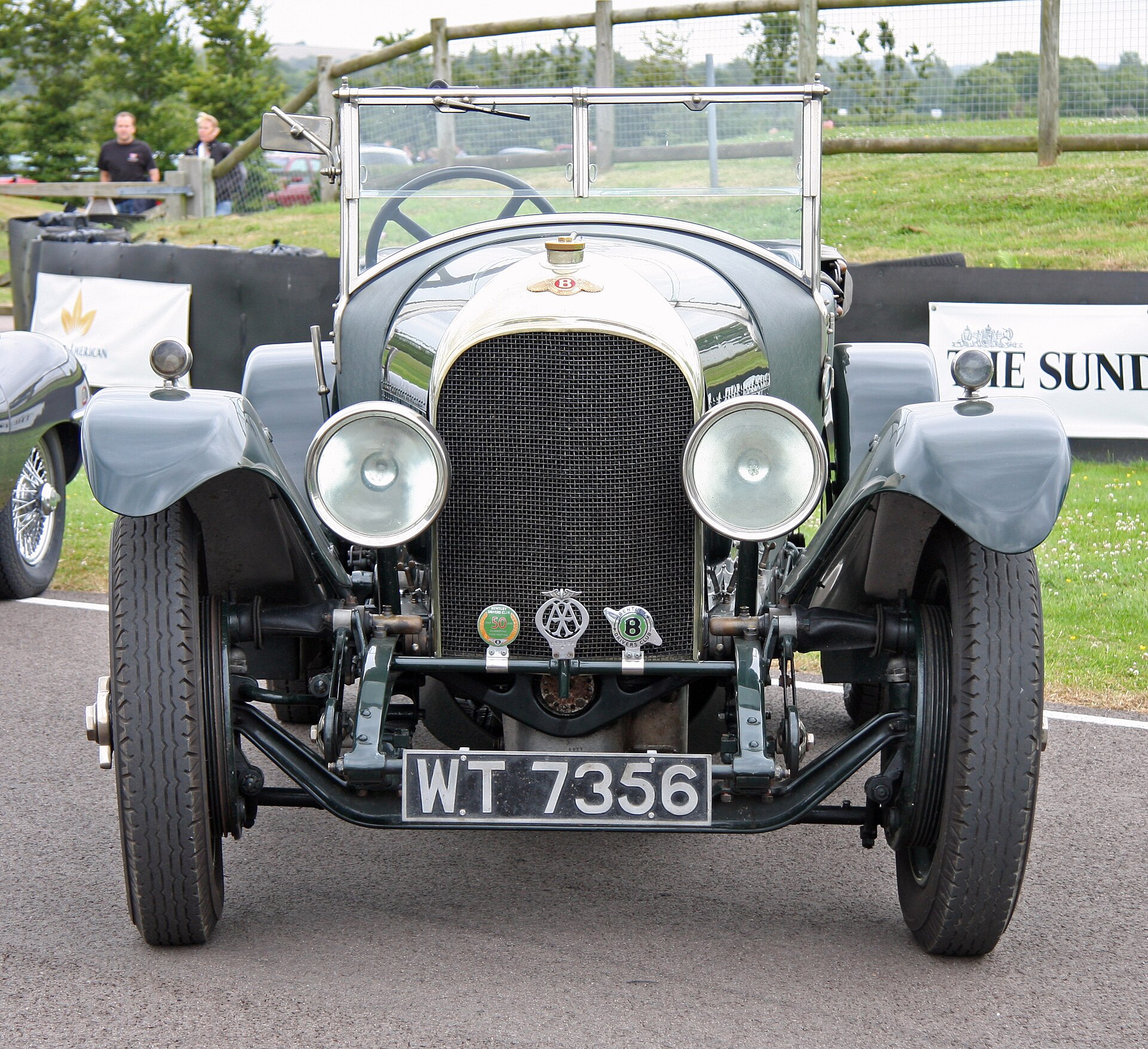 Vintage Bentley 3 Litre, front view