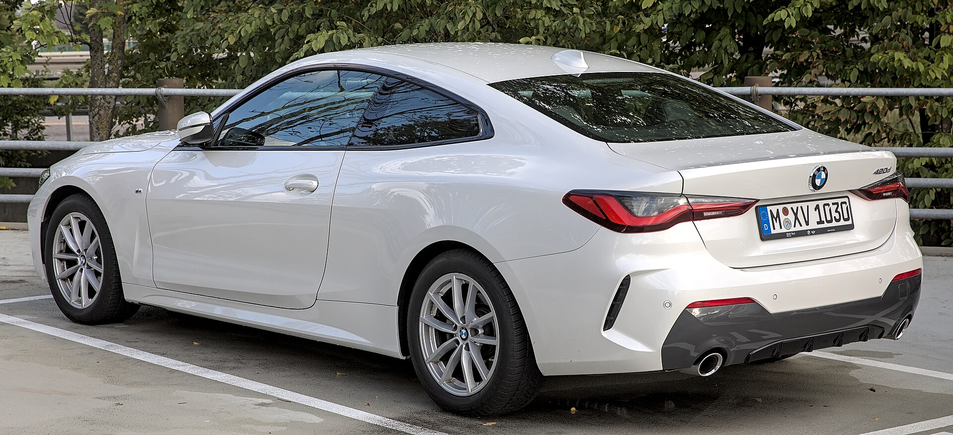 BMW 4 Series Coupé, Convertible and Gran Coupé Explained