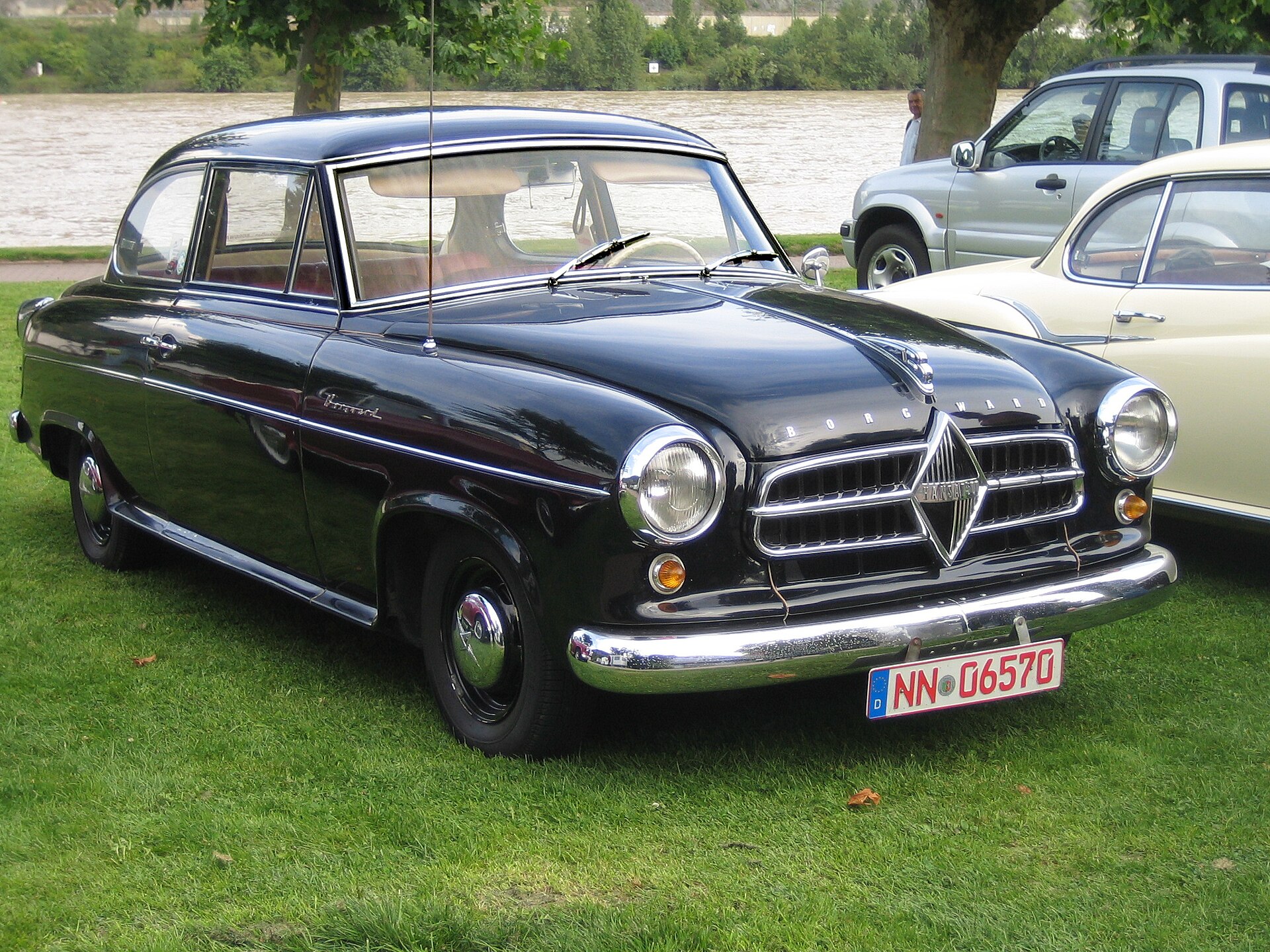 Early Borgward Isabella with Hansa 1500 badge
