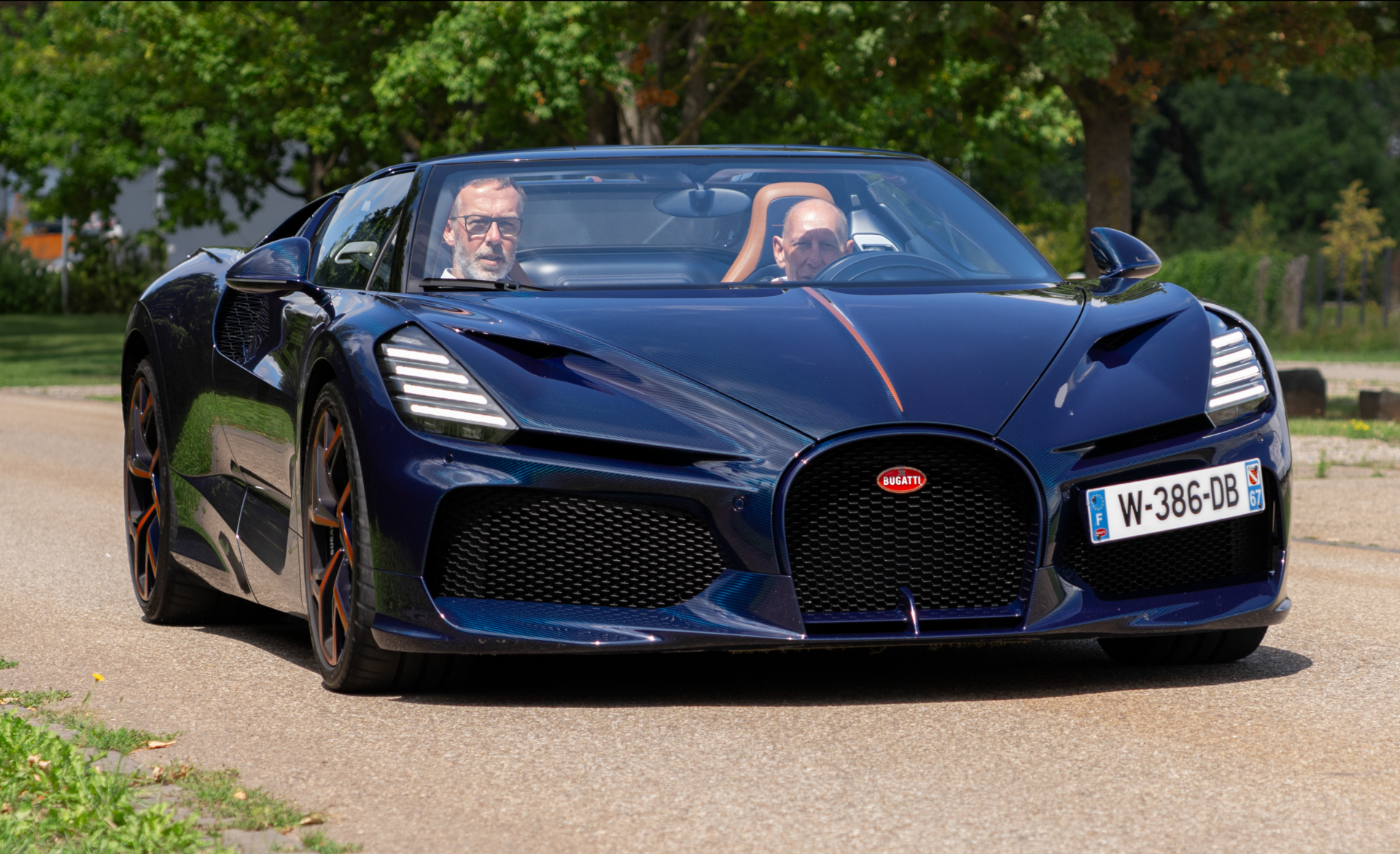 Bugatti W16 Mistral driven by Andy Wallace in Molsheim