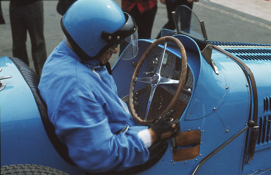 Bugatti Type 35C of 1930 racing in 1979