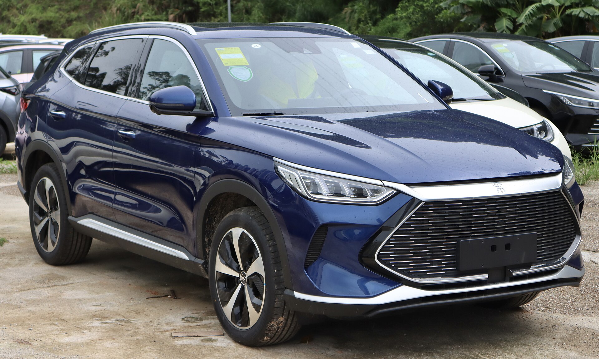 Pre-facelift BYD Song Plus DM-i