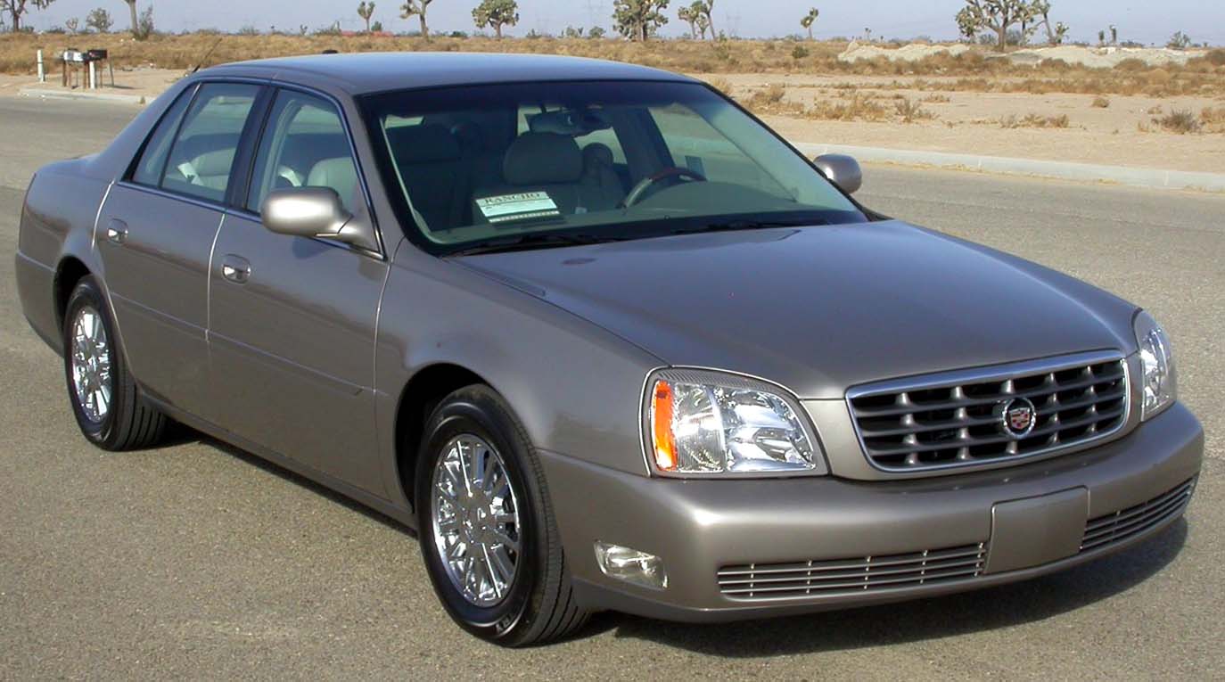 2004 Cadillac DeVille DHS sedan