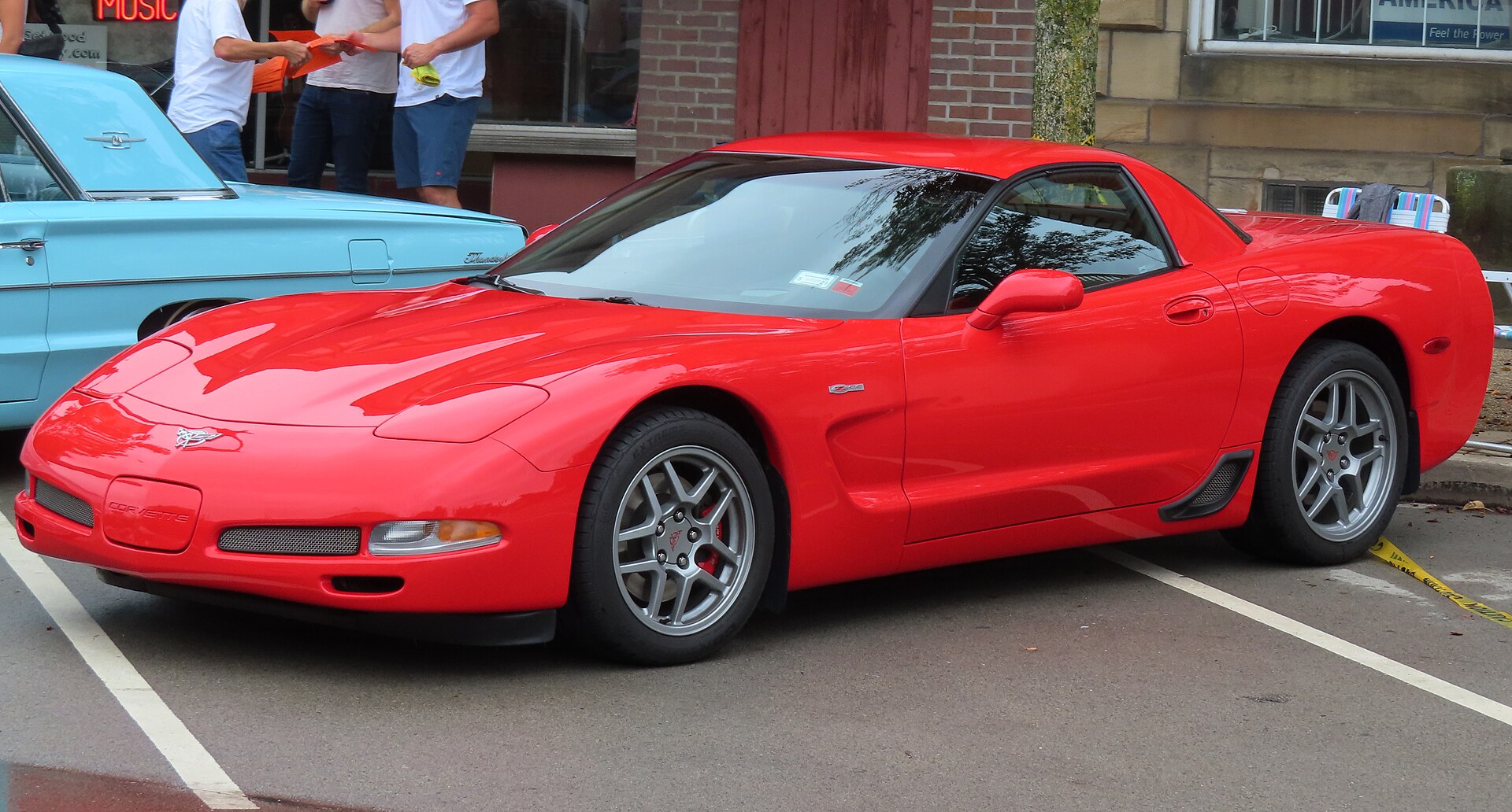 2003 Chevrolet Corvette Z06, front left view