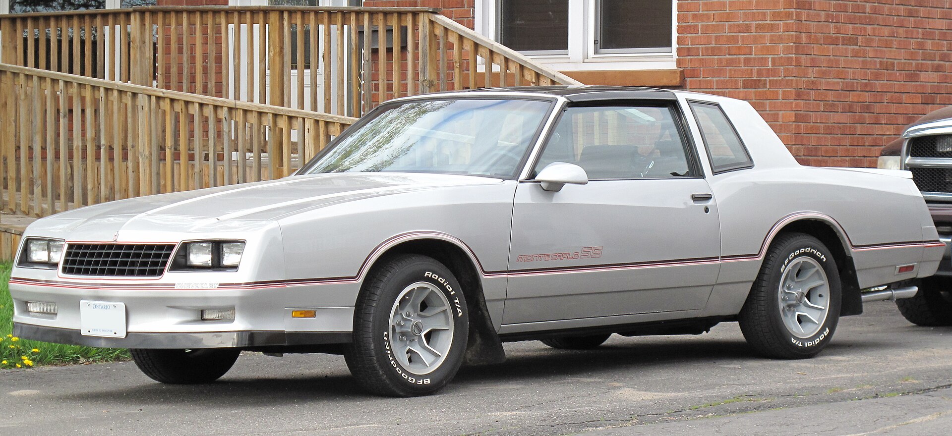 Silver 1986 Chevrolet Monte Carlo SS