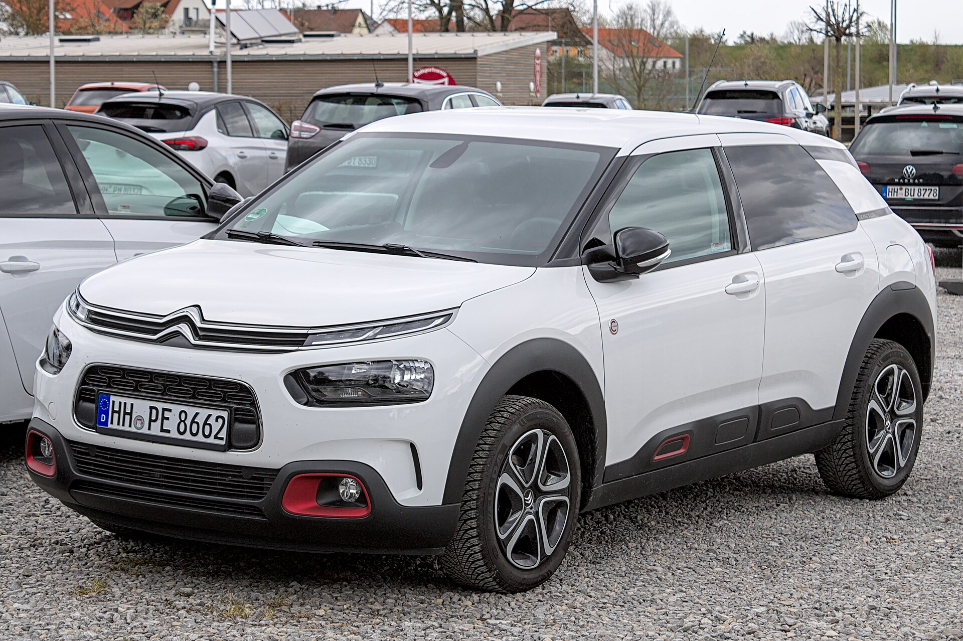 Facelifted Citroën C4 Cactus 2018, exterior view