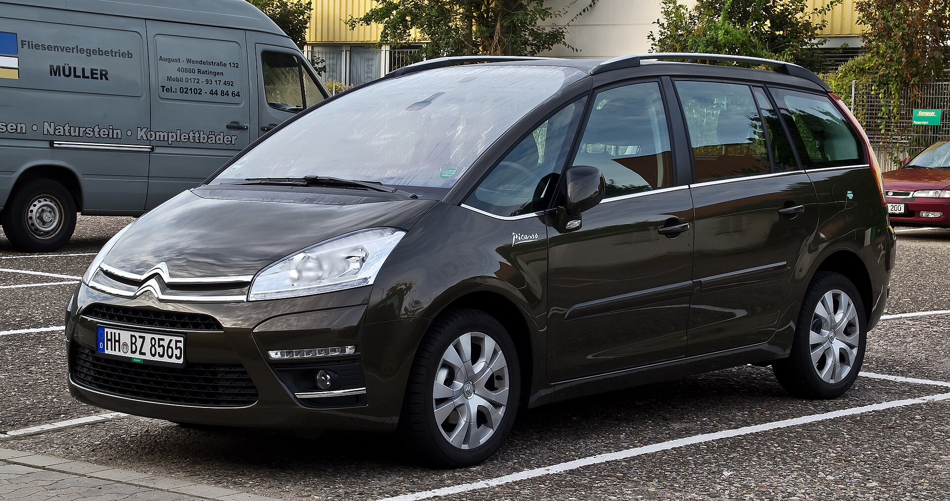 Citroën Grand C4 Picasso first generation, front view