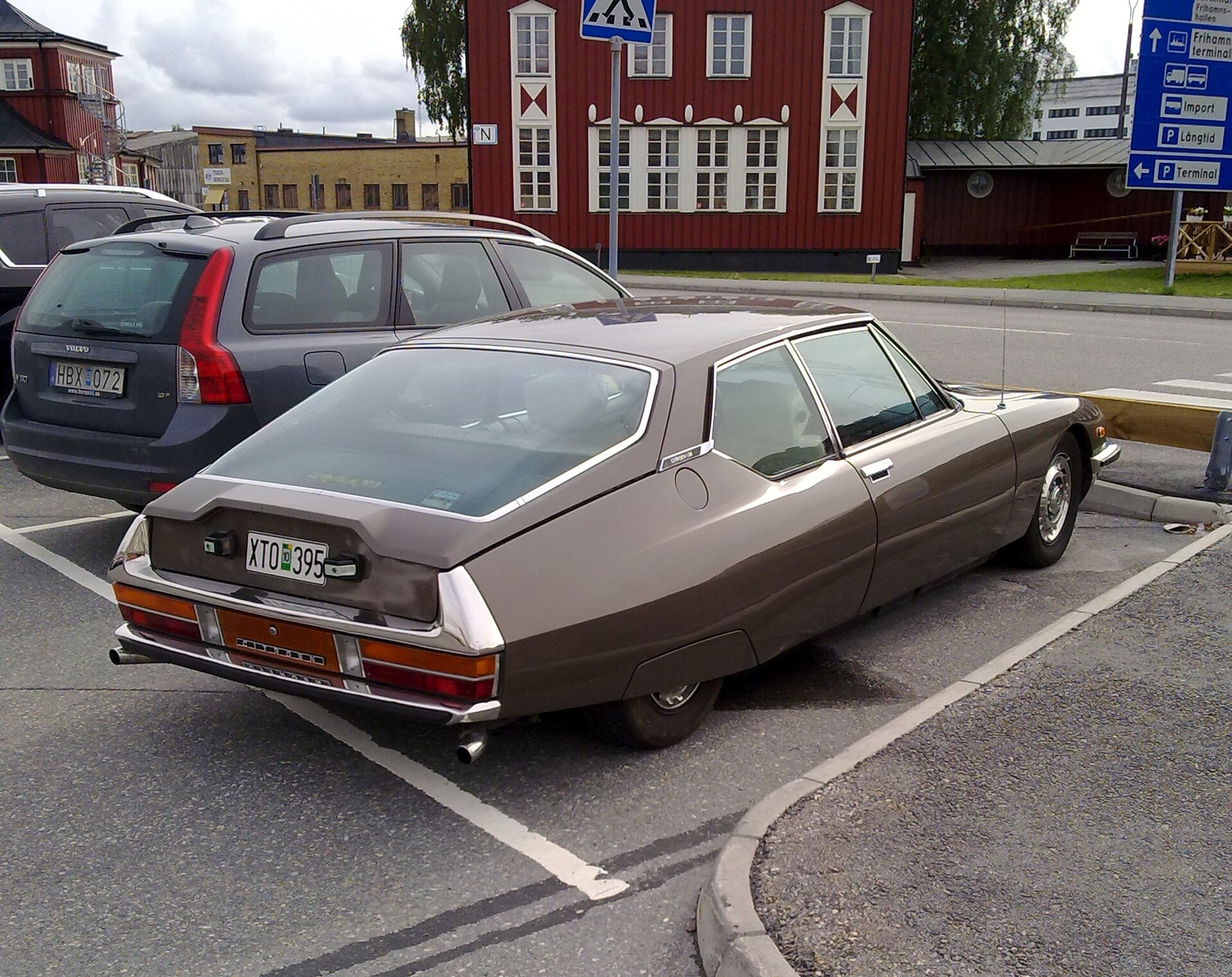 Citroën SM, rear view