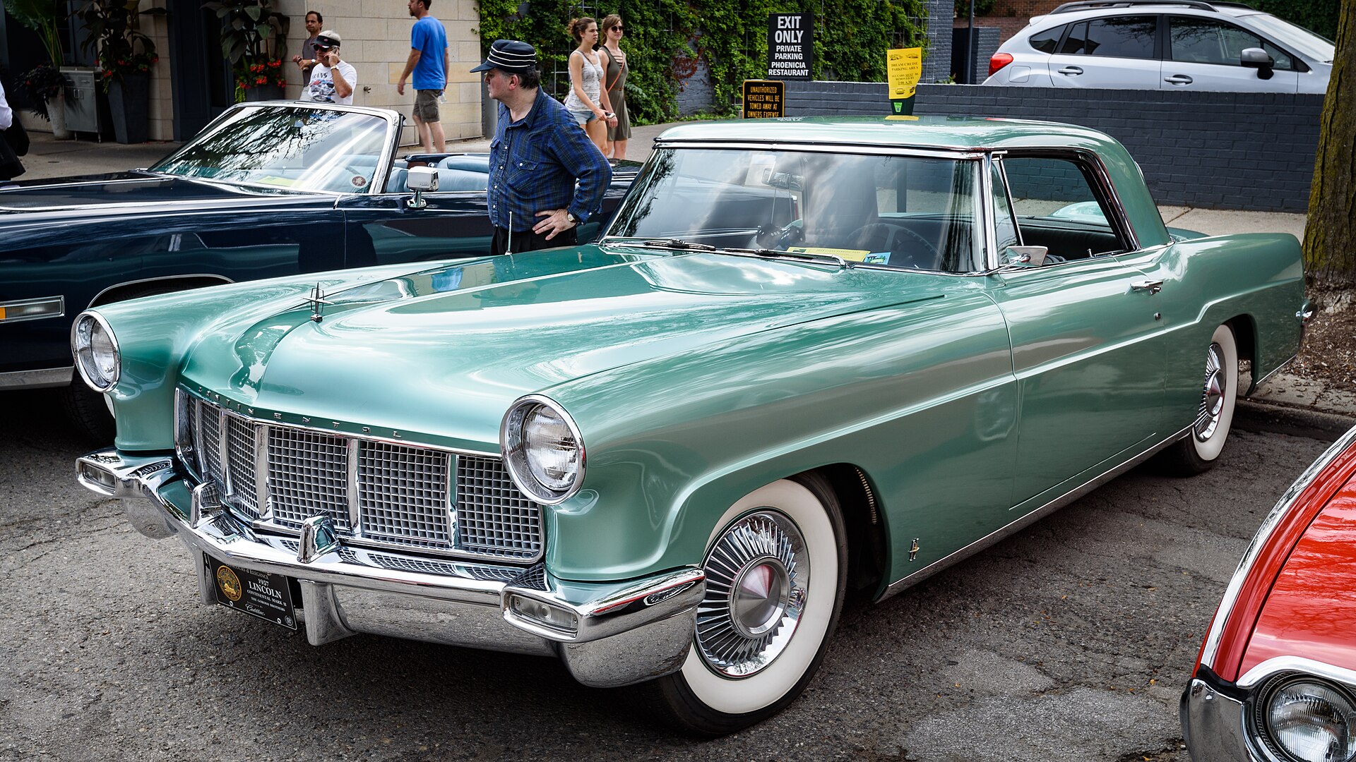 Lincoln Continental Mark