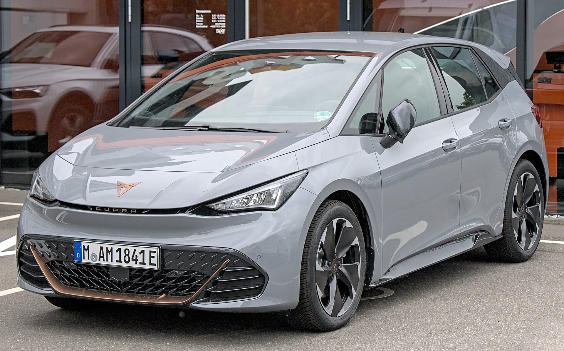 Cupra Born: the Sportier Electric Sister of the VW ID.3