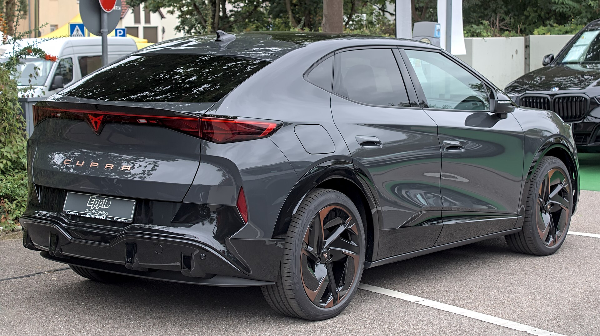 Cupra Tavascan, rear three-quarter view