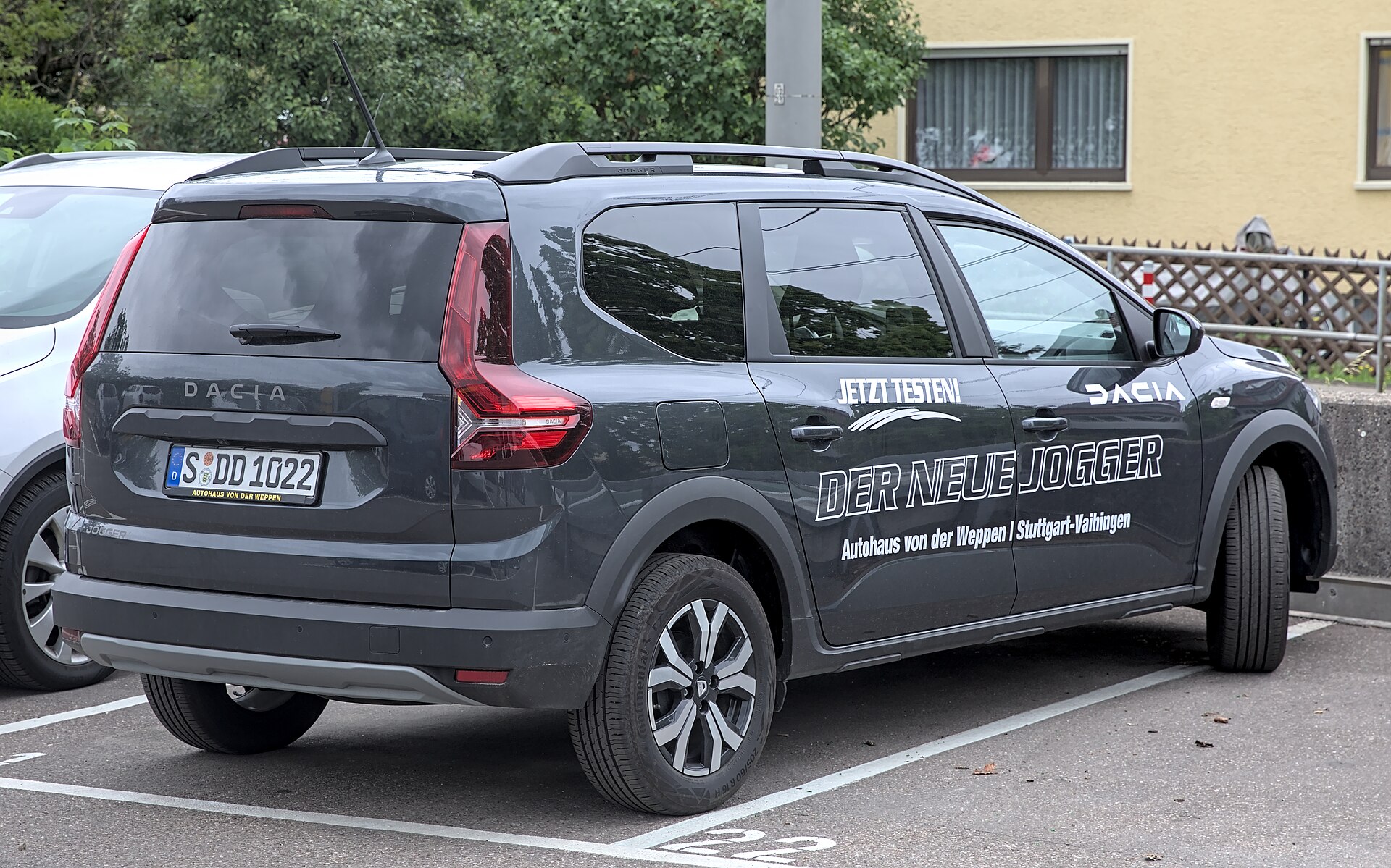 Dacia Jogger, side view