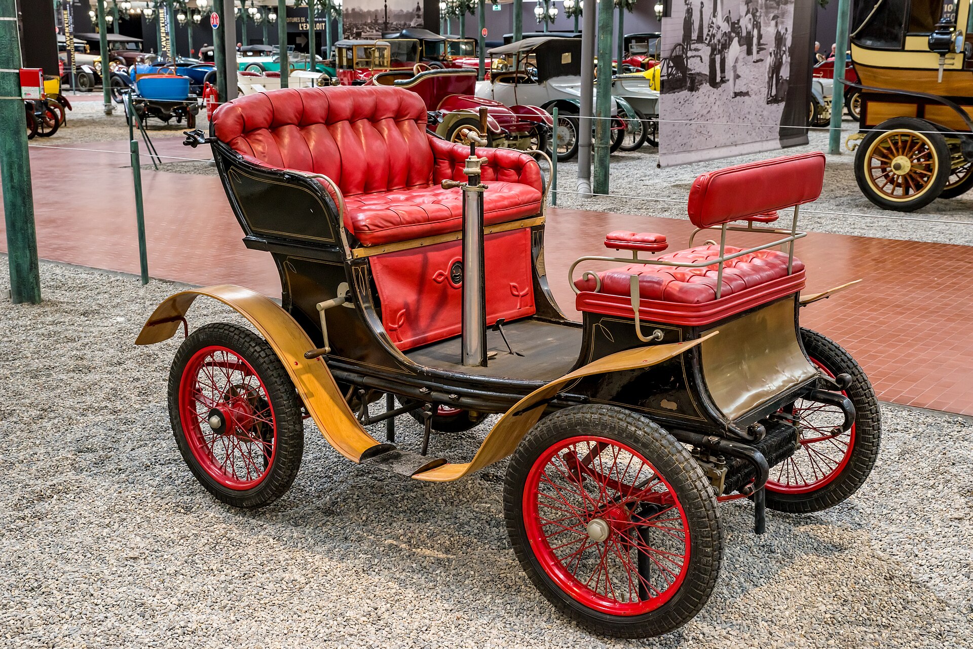 De Dion-Bouton Type E vis-à-vis of 1900