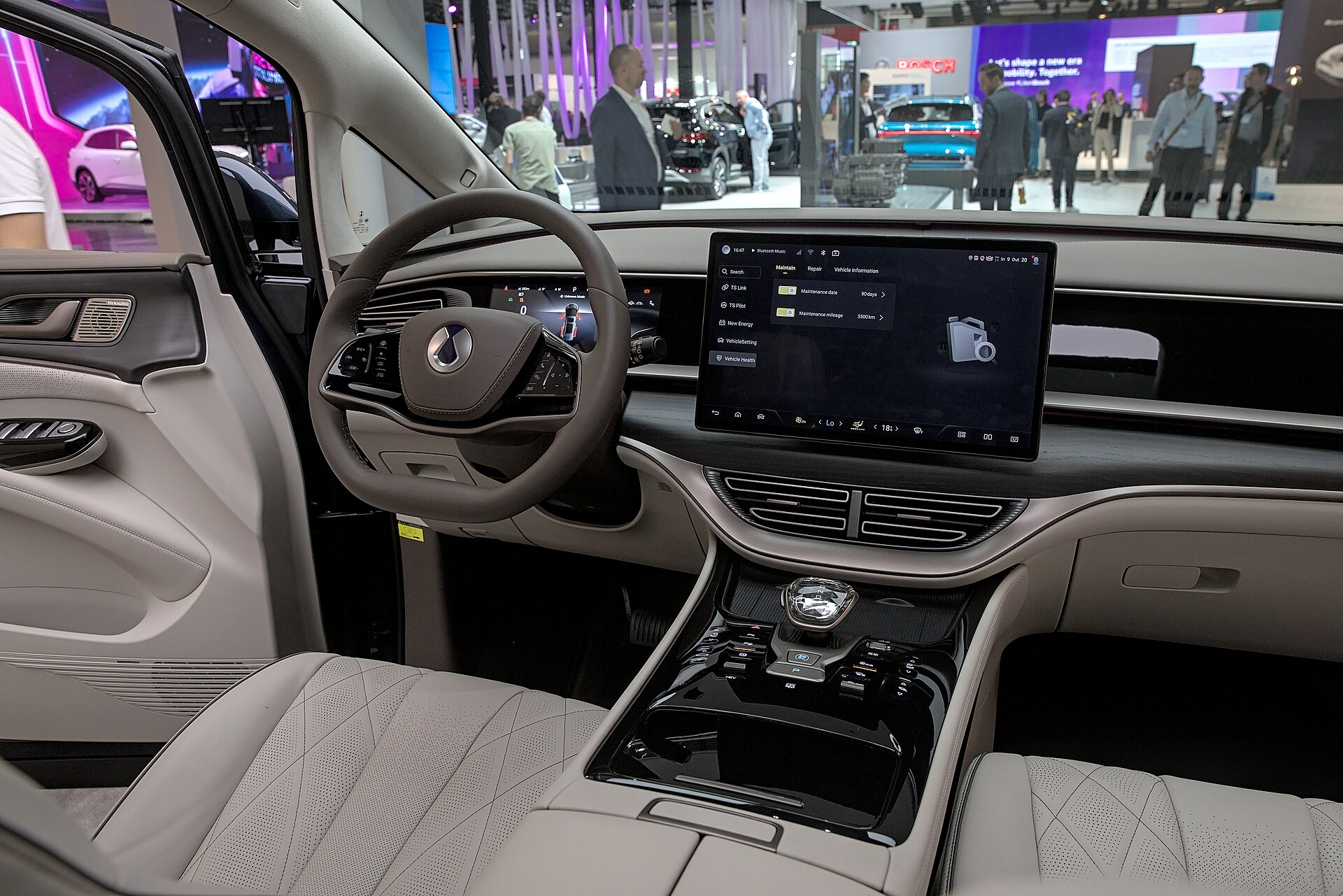 Denza D9 at the IAA motor show