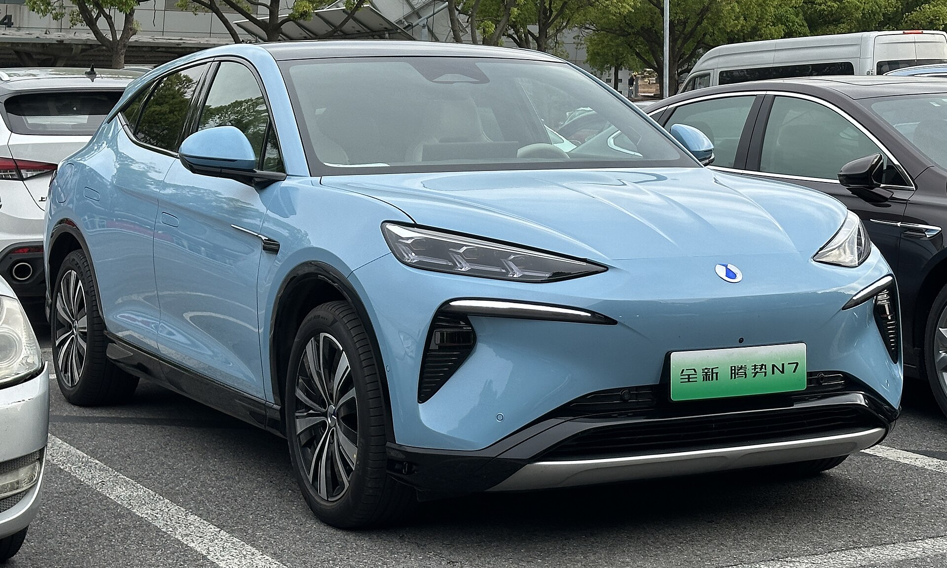 Denza N7 electric SUV