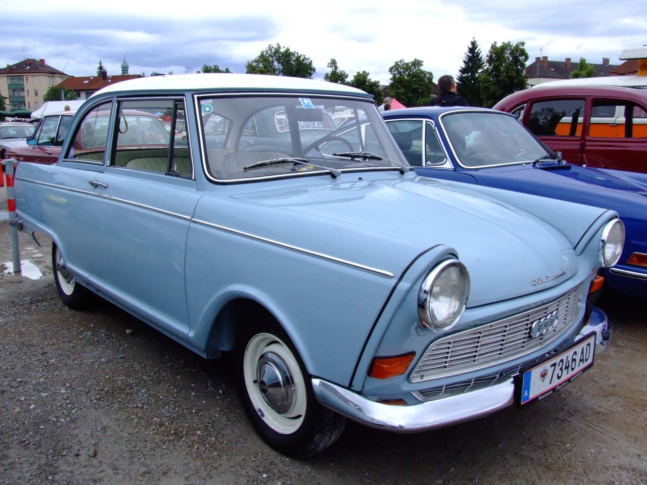 DKW Junior de Luxe saloon