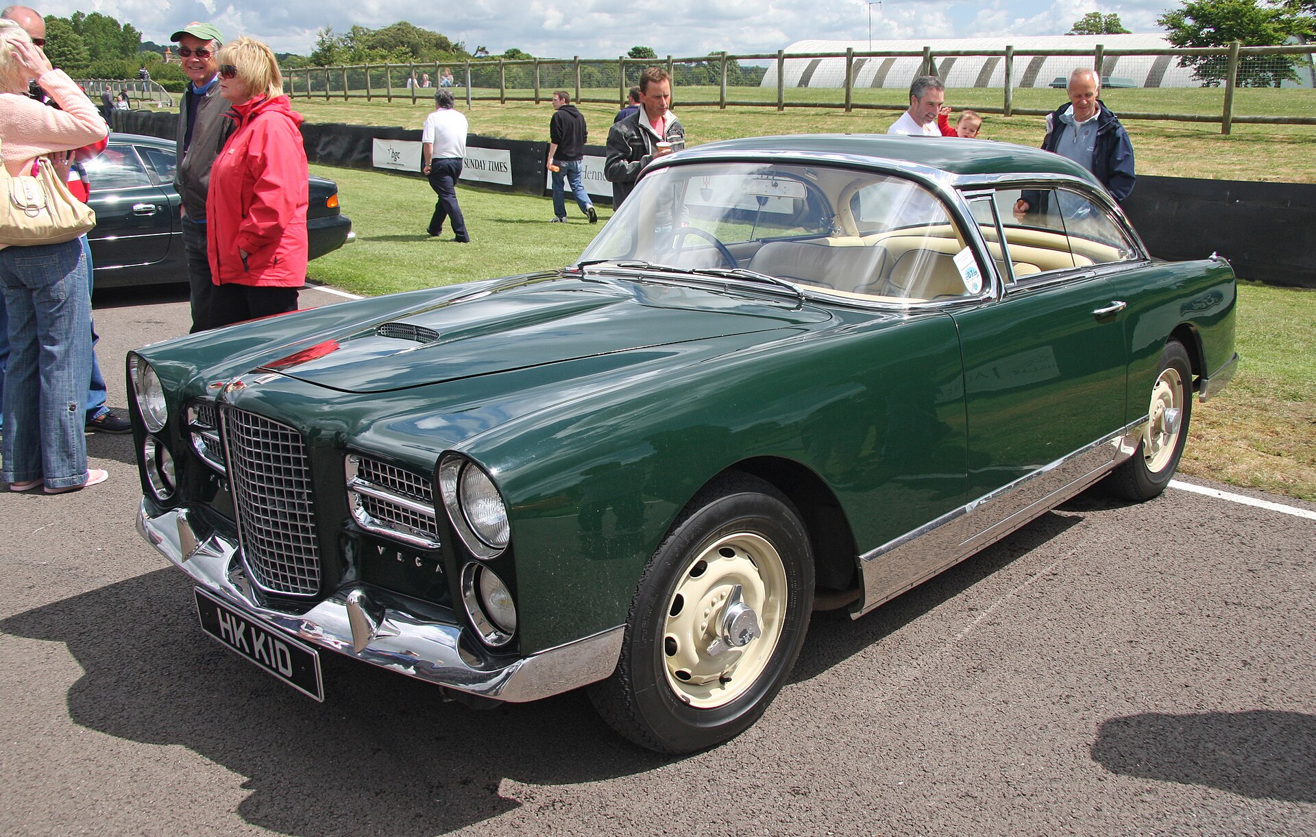 Facel Vega HK500 coupé, side view