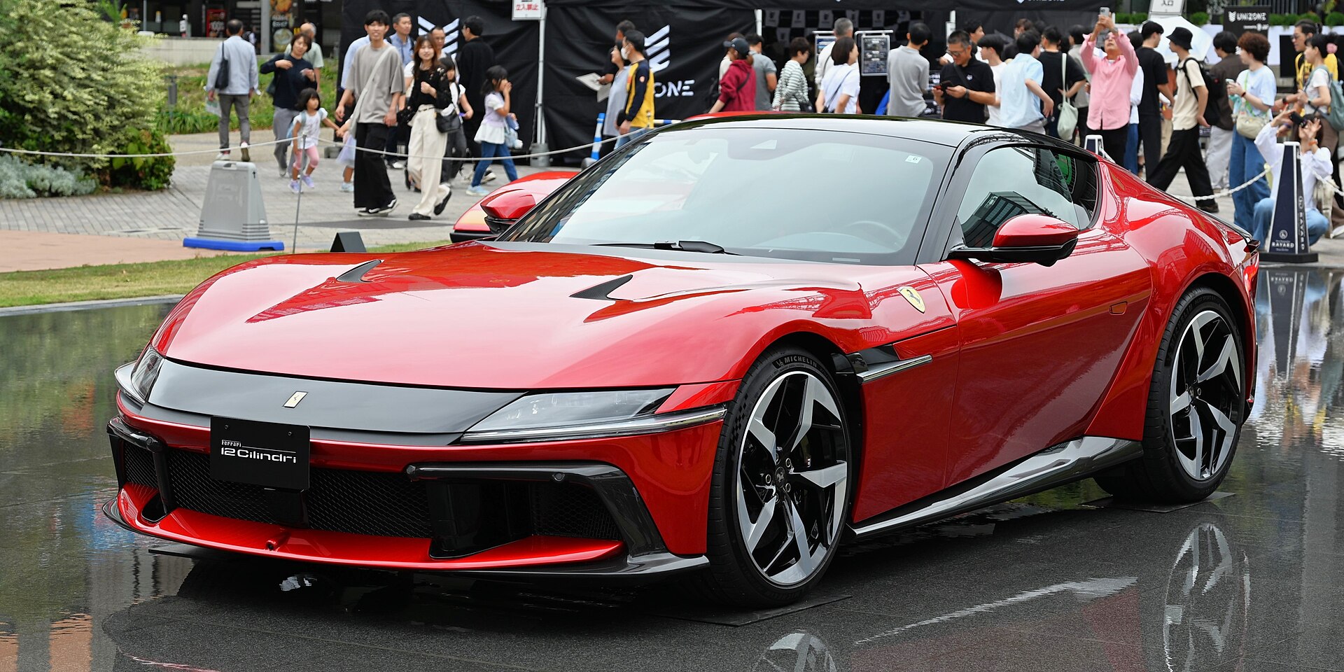 Ferrari 12Cilindri front view with black bonnet band