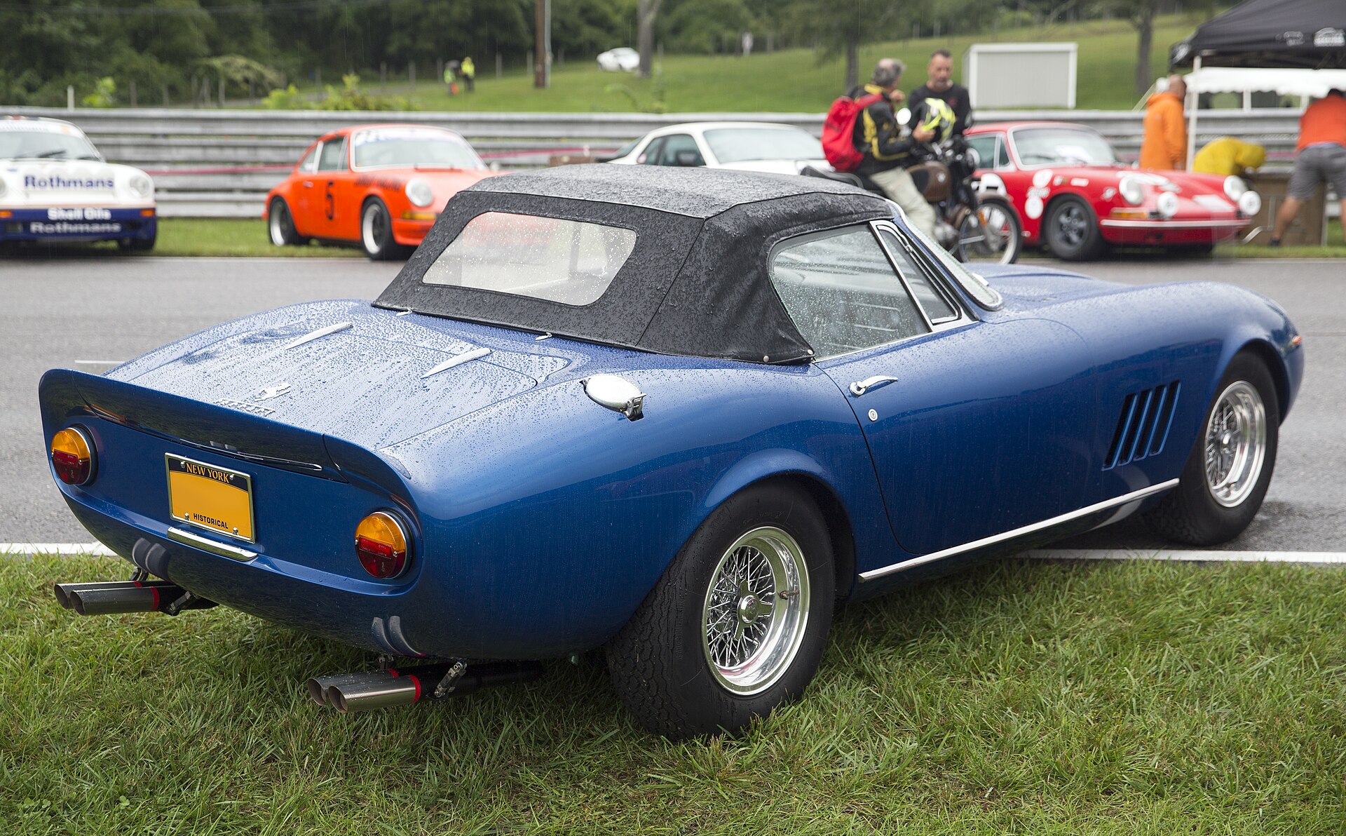 Ferrari 275 NART Spider rear three-quarter view