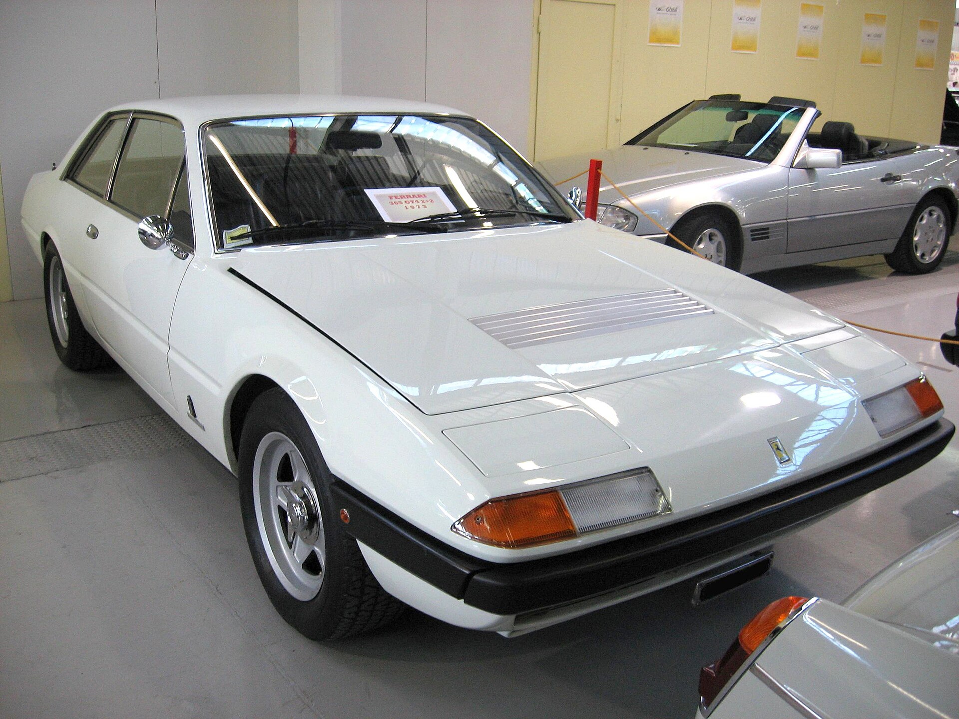 Ferrari 365 GT4 2+2 side view