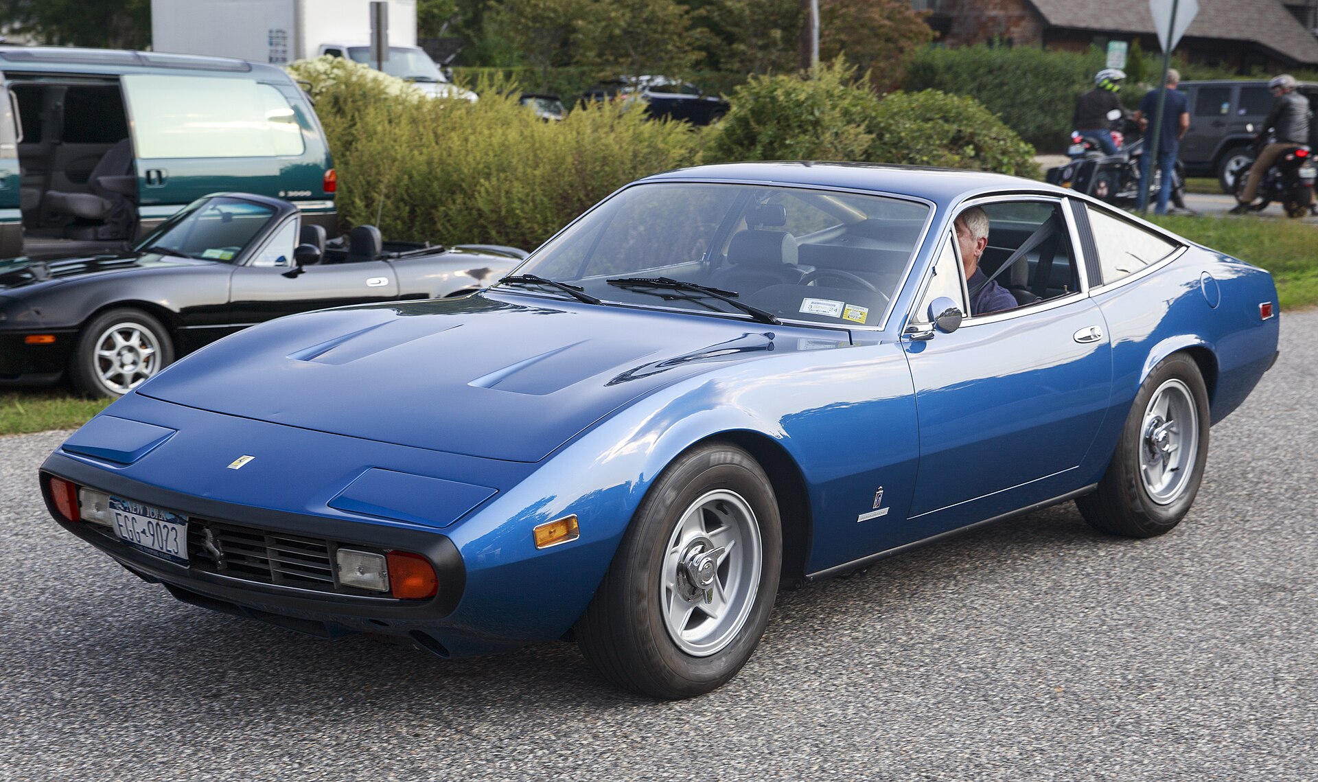 Ferrari 365 GTC/4: the Daytona's Comfortable 2+2 Sibling