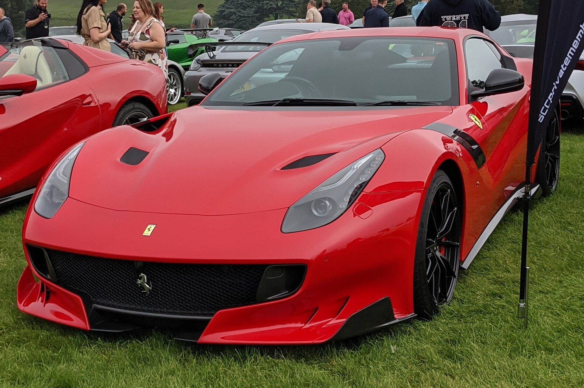Ferrari F12tdf, exterior view